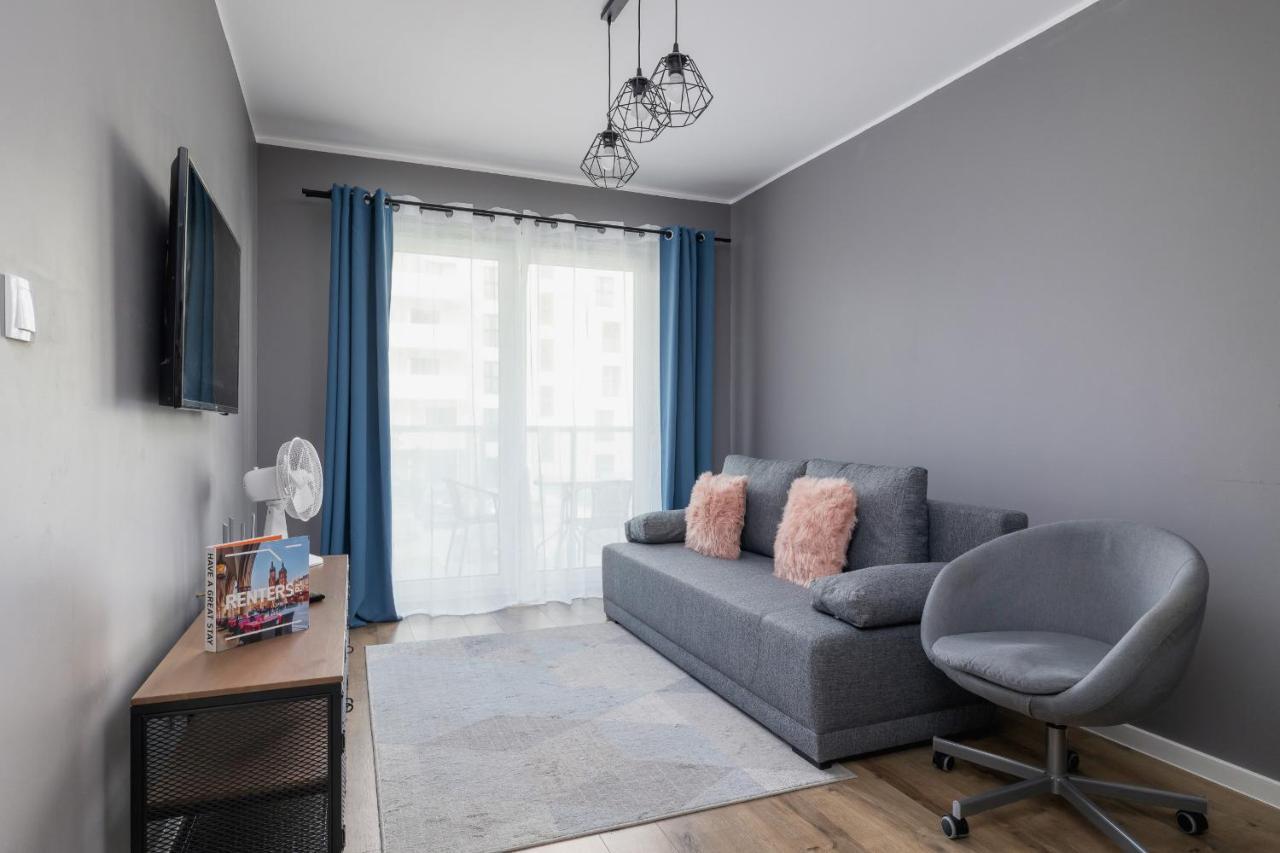Comfy Apartment Pachonskiego With Parking In Krakow By Noclegi Renters מראה חיצוני תמונה