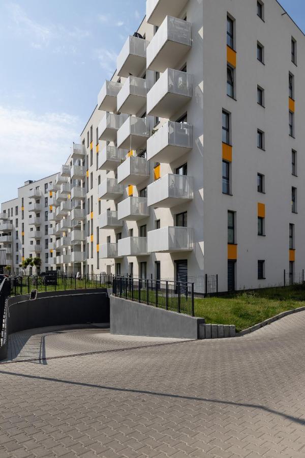Comfy Apartment Pachonskiego With Parking In Krakow By Noclegi Renters מראה חיצוני תמונה