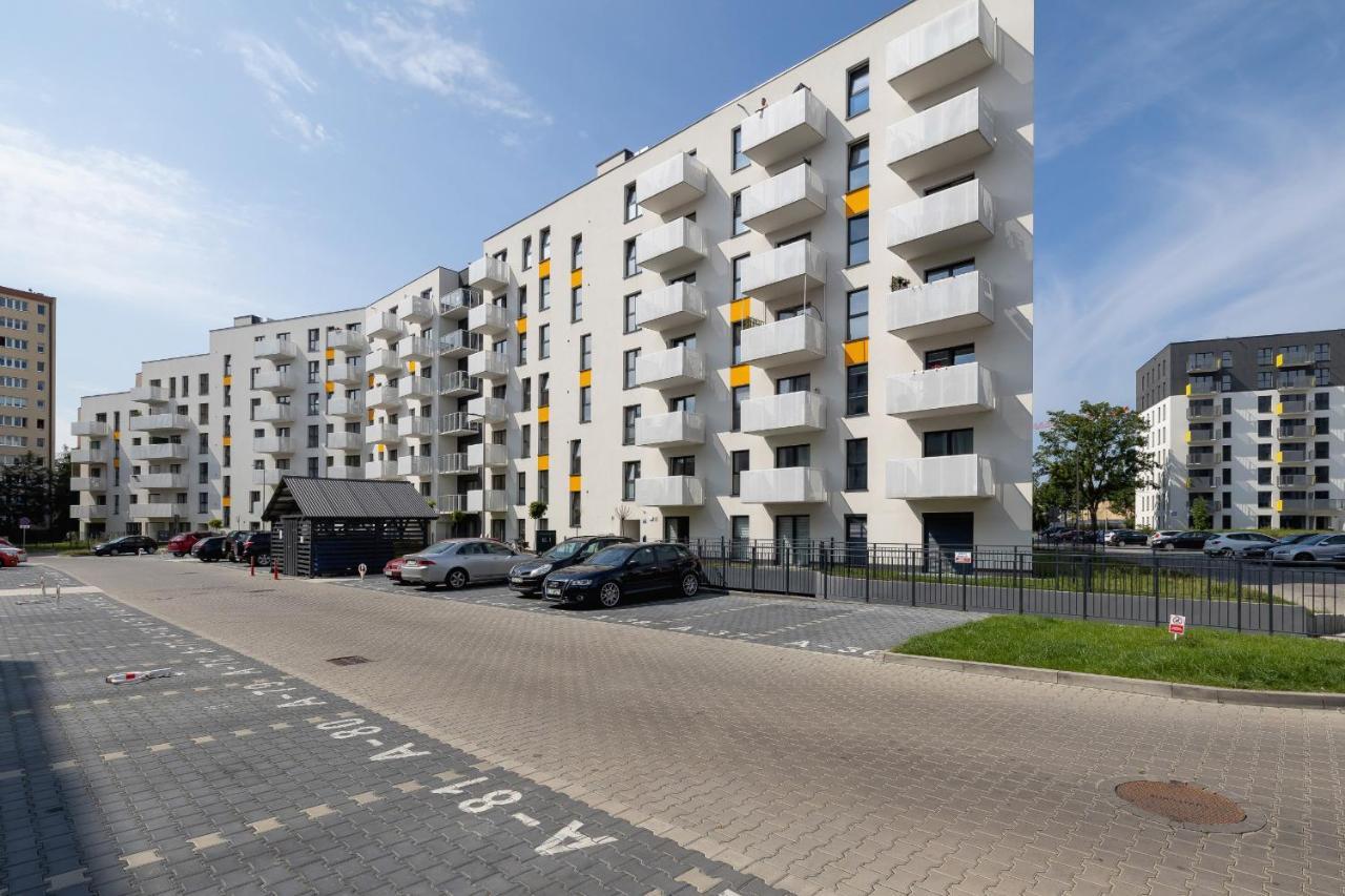Comfy Apartment Pachonskiego With Parking In Krakow By Noclegi Renters מראה חיצוני תמונה